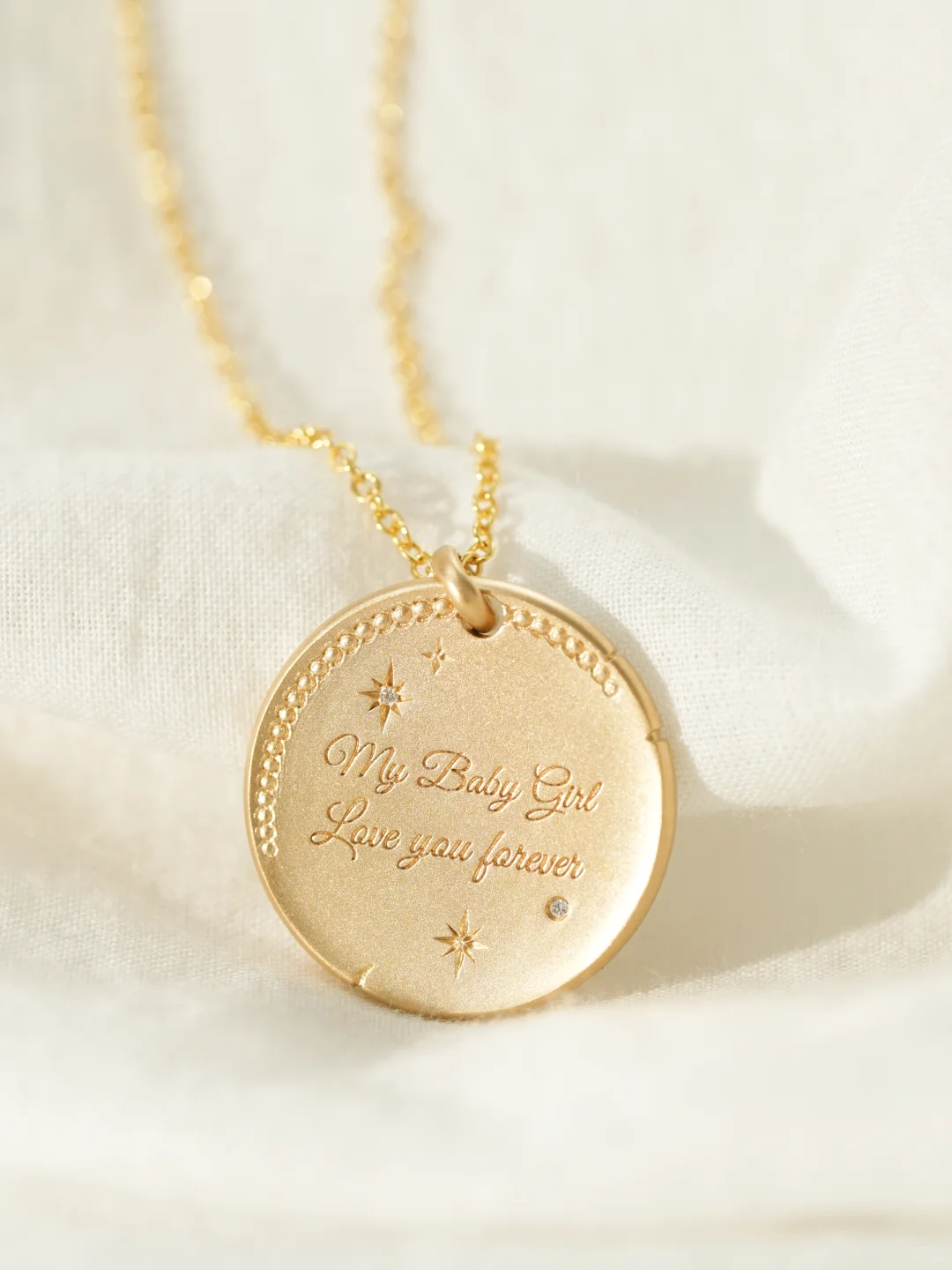 Engraved Memory Pet Portrait Pendant image 3