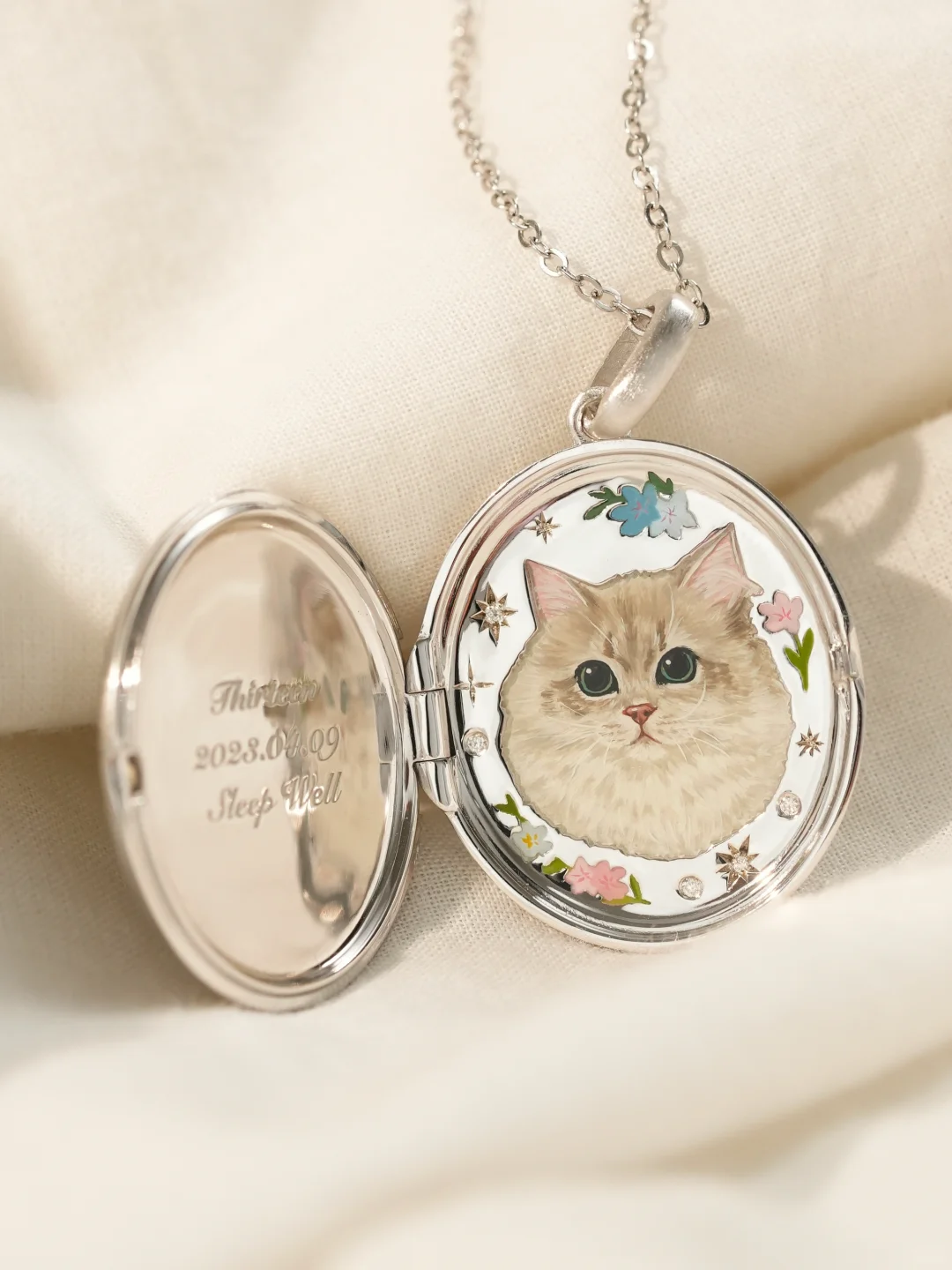 Keepsake Pet Locket - view 1